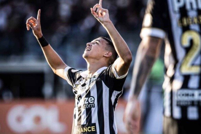 Santos tenta repatriar Deivid Washington, sem espaço no Chelsea - (crédito: Foto: Divulgação/Chelsea FC) Santos tenta repatriar Deivid Washington, sem espaço no Chelsea - (crédito: Foto: Divulgação/Chelsea FC)