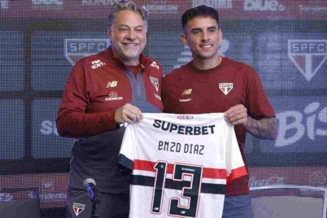 Enzo Díaz em apresentação pelo São Paulo - (crédito: Foto: Rubens Chiri / saopaulofc) Enzo Díaz em apresentação pelo São Paulo - (crédito: Foto: Rubens Chiri / saopaulofc)