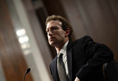 Zuckerberg foi convocado a depor em um processo contra as empresas Meta e Google -  (crédito: Brendan Smialowski/AFP) -Zuckerberg foi convocado a depor em um processo contra as empresas Meta e Google -  (crédito: Brendan Smialowski/AFP)