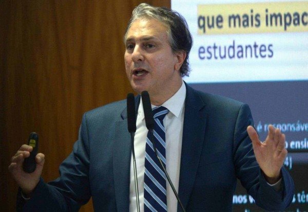  Ed Alves/CB/DA.Press