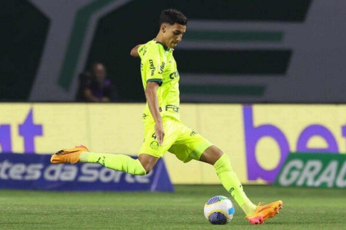 Vitor Reis está próximo de ir para o City e não integra lista do estadual - (crédito: Foto: Cesar Greco/Palmeiras) Vitor Reis está próximo de ir para o City e não integra lista do estadual - (crédito: Foto: Cesar Greco/Palmeiras)