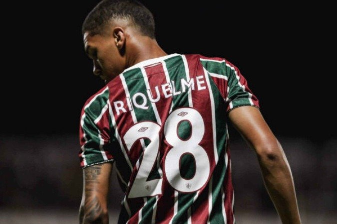 Riquelme Felipe encantou em sua estreia entre os profissionais do Fluminense - (crédito: - Foto: Lucas Merçon/Fluminense) Riquelme Felipe encantou em sua estreia entre os profissionais do Fluminense - (crédito: - Foto: Lucas Merçon/Fluminense)