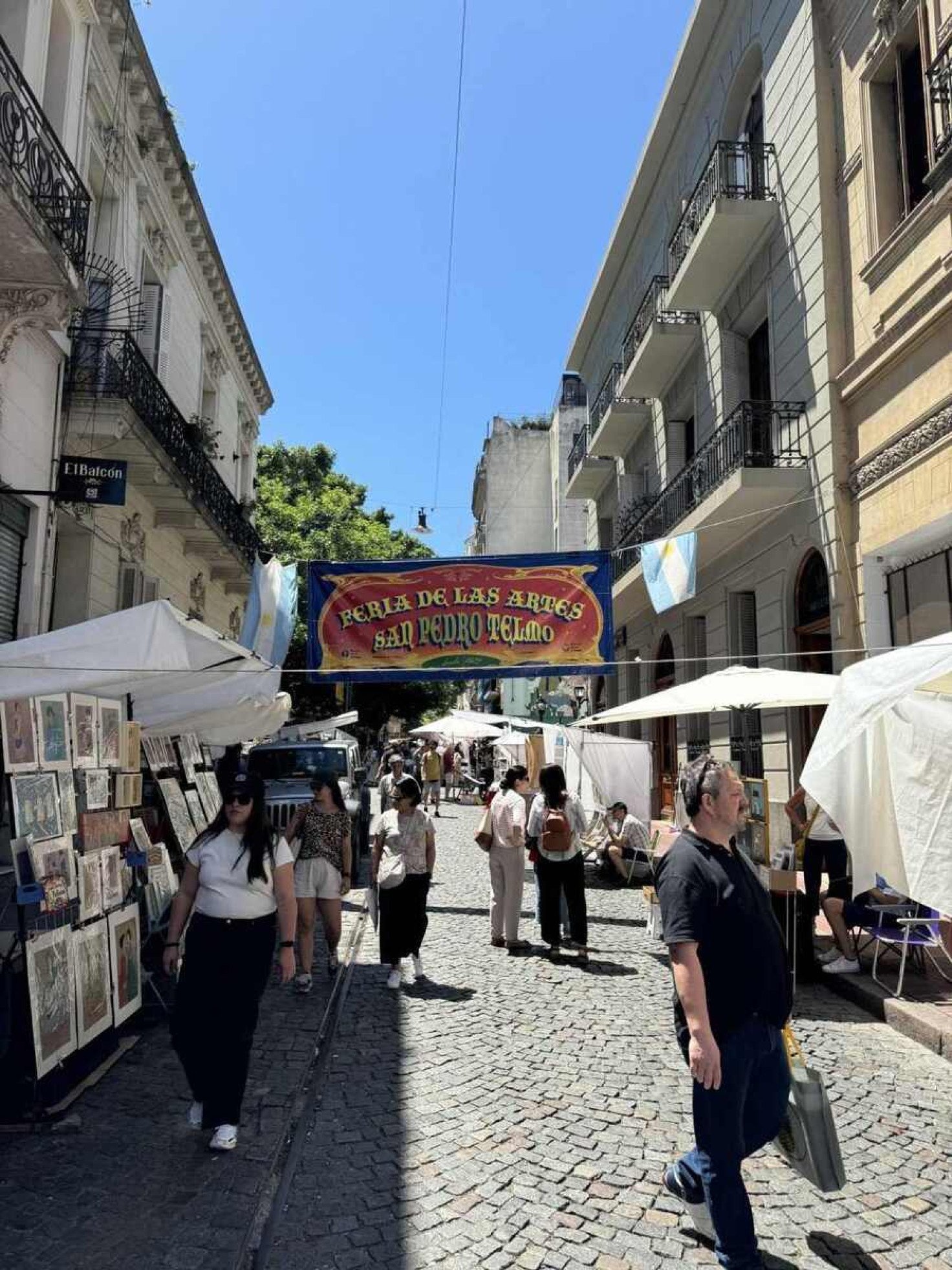 San Telmo é uma boa alternativa para compras na feira de antiguidades