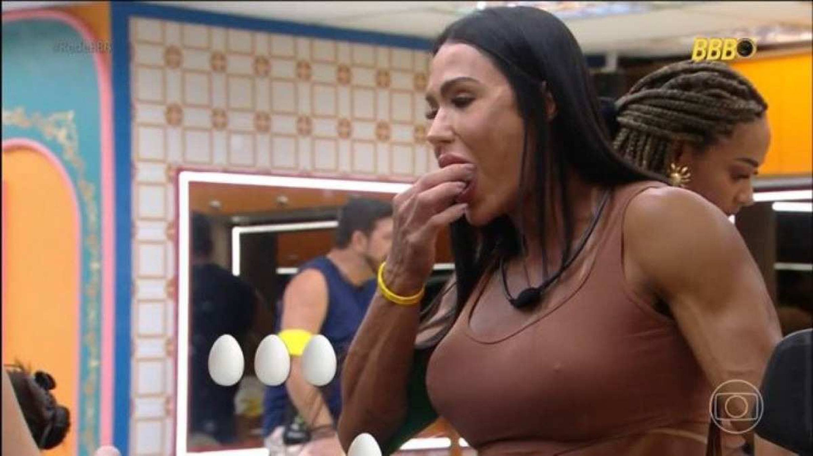 BBB 25: com Gracyanne na Xepa, grupo compra 320 ovos e 15 kg de carne