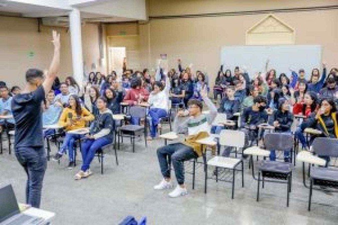 Podem se inscrever para votar nos conselheiros do Conjuve-DF jovens entre 18 e 29 anos residentes no DF - (crédito: Secretaria da Família e Juventude do DF/Reprodução) Podem se inscrever para votar nos conselheiros do Conjuve-DF jovens entre 18 e 29 anos residentes no DF - (crédito: Secretaria da Família e Juventude do DF/Reprodução)