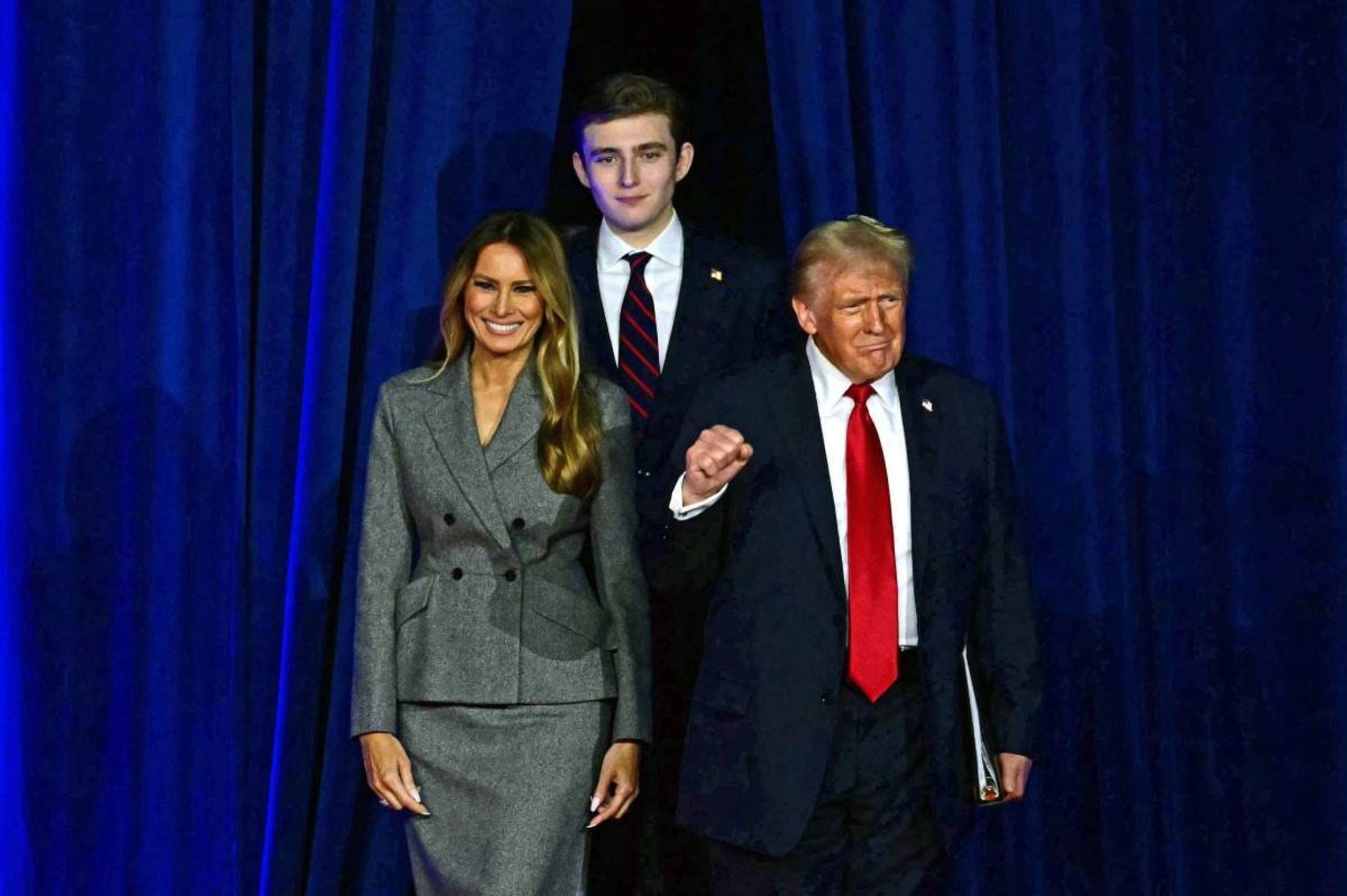 Donald Trump, Melania Trump e o filho do casal, filho Barron Trump      