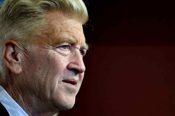  (FILES) US film director David Lynch poses during a photocall at the 12th Rome Film Festival in Rome on November 4, 2017. Lynch died at the age of 78, according to a statement released by his family on January 16, 2025. (Photo by TIZIANA FABI / AFP)
      