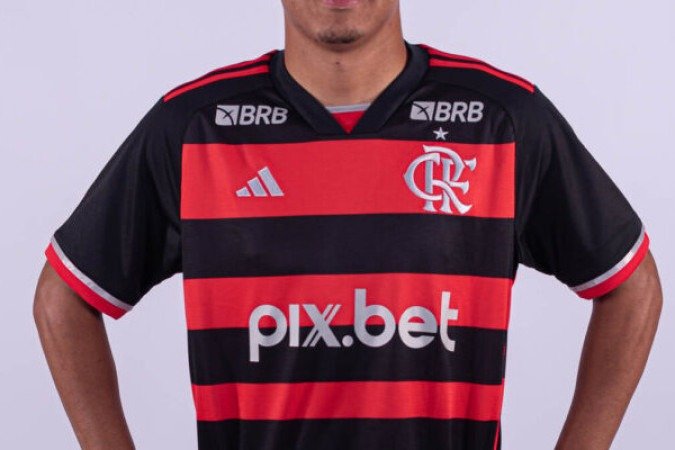 DANIEL SALES - Mostrou habilidade pelo lado direito do campo e participou bem da partida. NOTA 7,0 - Foto: Paula Reis / Flamengo