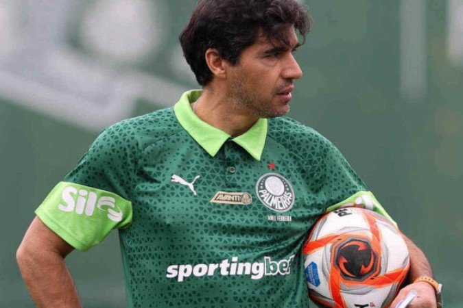 Abel Ferreira comentou a saída de Vitor Reis e revelou proposta por Richard Rios - (crédito: Foto: Cesar Greco/Palmeiras) Abel Ferreira comentou a saída de Vitor Reis e revelou proposta por Richard Rios - (crédito: Foto: Cesar Greco/Palmeiras)