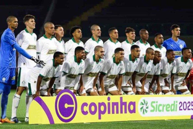 Partida entre Palmeiras e Santa Cruz-AC, v..lida pela segunda rodada da primeira fase da Copa S..o Paulo de Futebol Junior, na Arena Barueri, em Barueiri-SP. (Foto: Fabio Menotti/Palmeiras/by Canon)
- (crédito: FABIO MENOTTI) Partida entre Palmeiras e Santa Cruz-AC, v..lida pela segunda rodada da primeira fase da Copa S..o Paulo de Futebol Junior, na Arena Barueri, em Barueiri-SP. (Foto: Fabio Menotti/Palmeiras/by Canon)
- (crédito: FABIO MENOTTI)