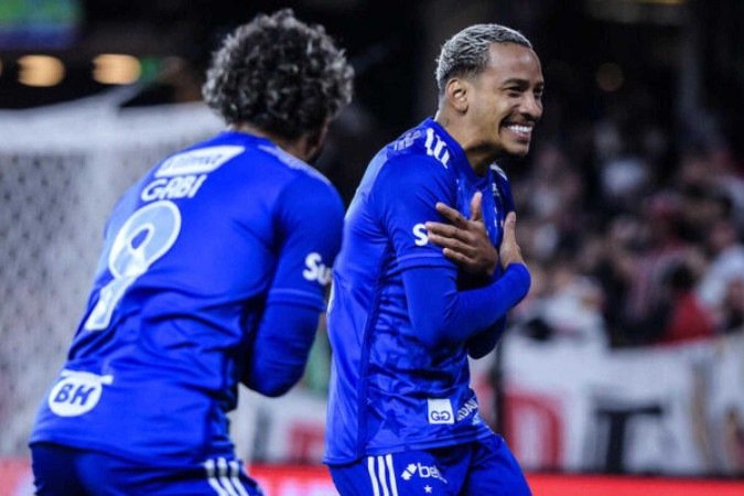 Matheus Pereira em ação neste ano de 2025 -  (crédito: Foto: Gustavo Aleixo / Cruzeiro)