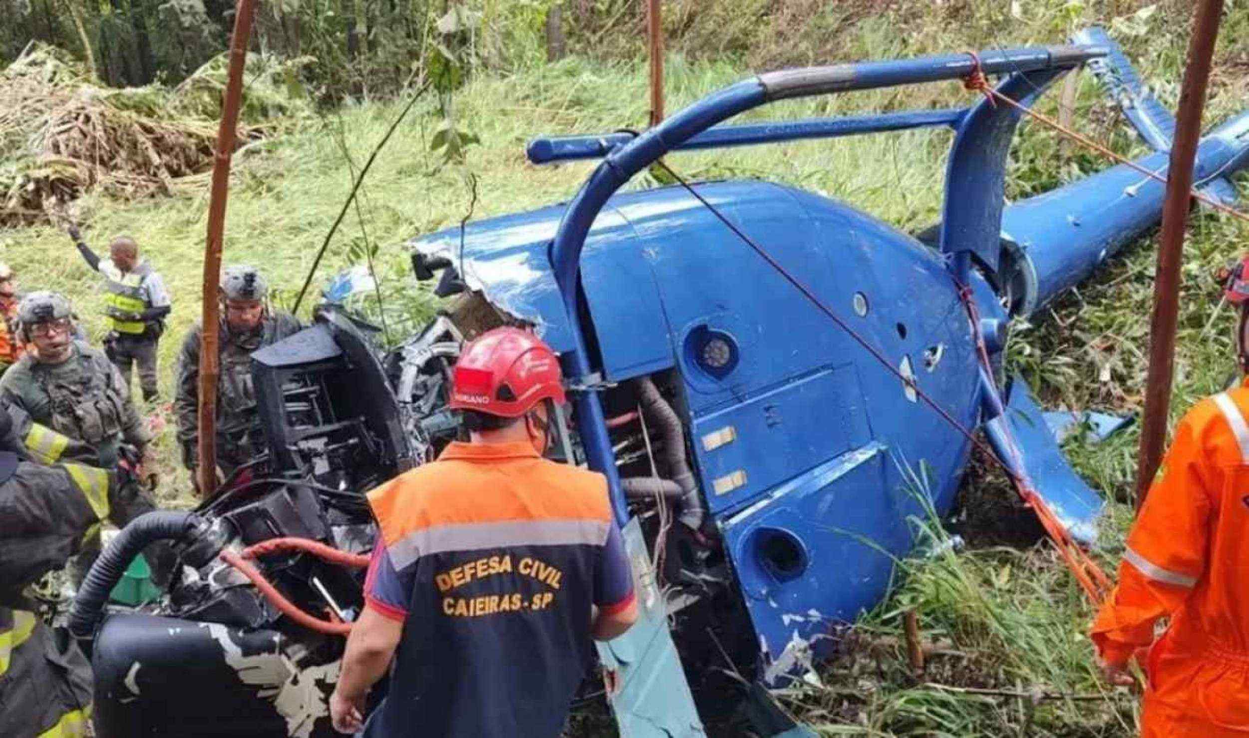 Só menina e piloto saem vivos após helicóptero cair em SP