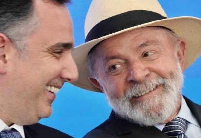 Rodrigo Pacheco e Luiz Inácio Lula da Silva em franca 'paquera política' -  (crédito: Platobr)