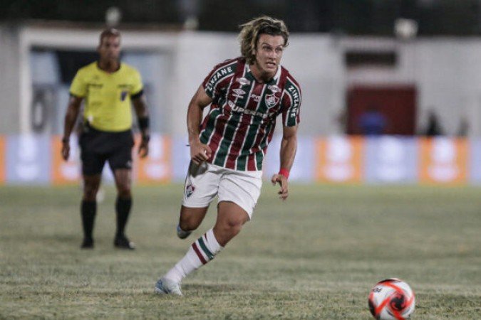 CANOBBIO - Estreando pelo Tricolor, foi o nome no ataque. Finalizou, buscou jogadas, fez desarmes, teve velocidade pelas laterais e fez boa movimentação. Saiu para a entrada do Riquelme aos 14 minutos do segundo tempo. - Nota: 7,5 - Foto:  LUCAS MERÇON / FLUMINENSE F.C.