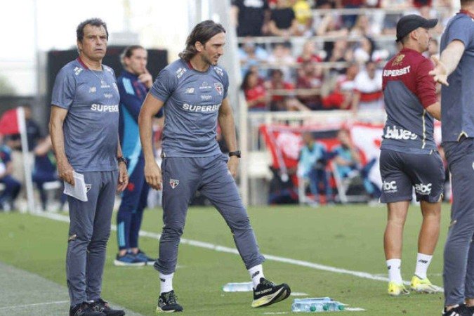 Zubeldía elogiou empenho do São Paulo - (crédito: Foto: Rubens Chiri/Saopaulofc.net) Zubeldía elogiou empenho do São Paulo - (crédito: Foto: Rubens Chiri/Saopaulofc.net)