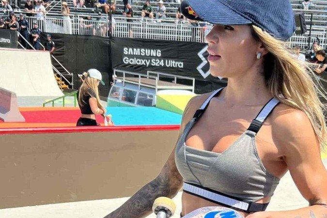Letícia Bufoni realiza procedimento na JK Estética Avançada após rompimento de prótese - (crédito: TMJBrazil) Letícia Bufoni realiza procedimento na JK Estética Avançada após rompimento de prótese - (crédito: TMJBrazil)
