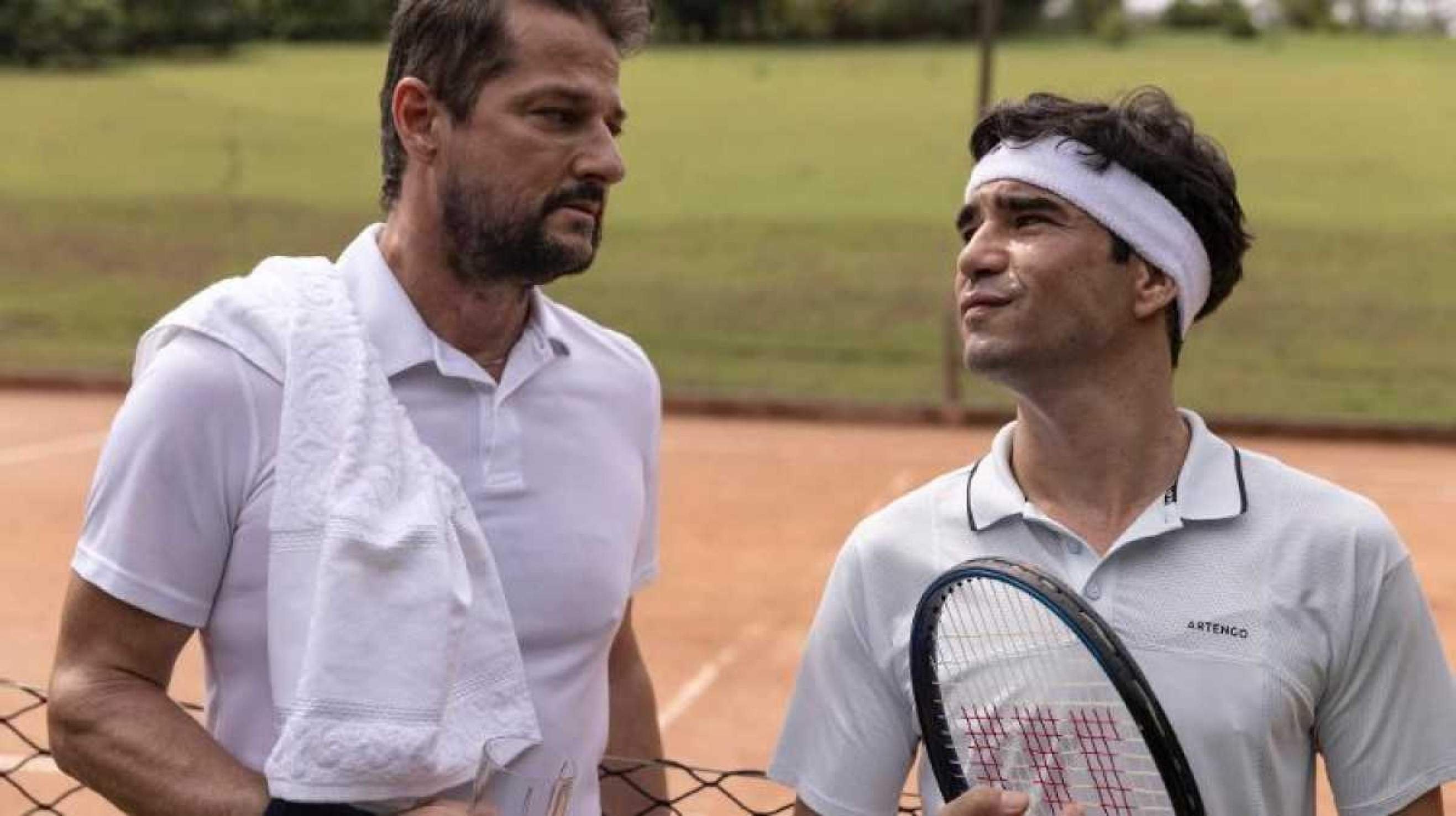 Marcelo Serrado e Caio Blat são os vilões Rog e Benjamin, dois cirurgiões plásticos