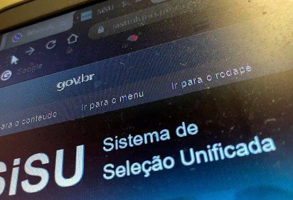 É de responsabilidade dos estudantes se atentar aos procedimentos e documentos necessários para a matrícula em cada instituição, conforme o edital -  (crédito: DINO)