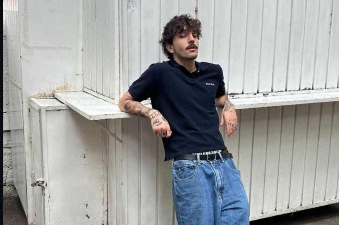 Bermuda com camisa polo é o 
equilíbrio entre o social e o formal  