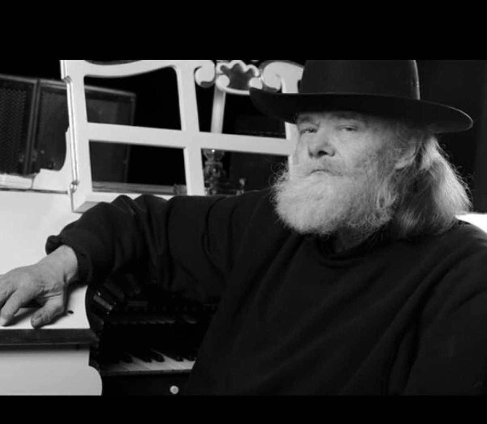 Morre Garth Hudson, último integrante original da The Band, aos 87 anos