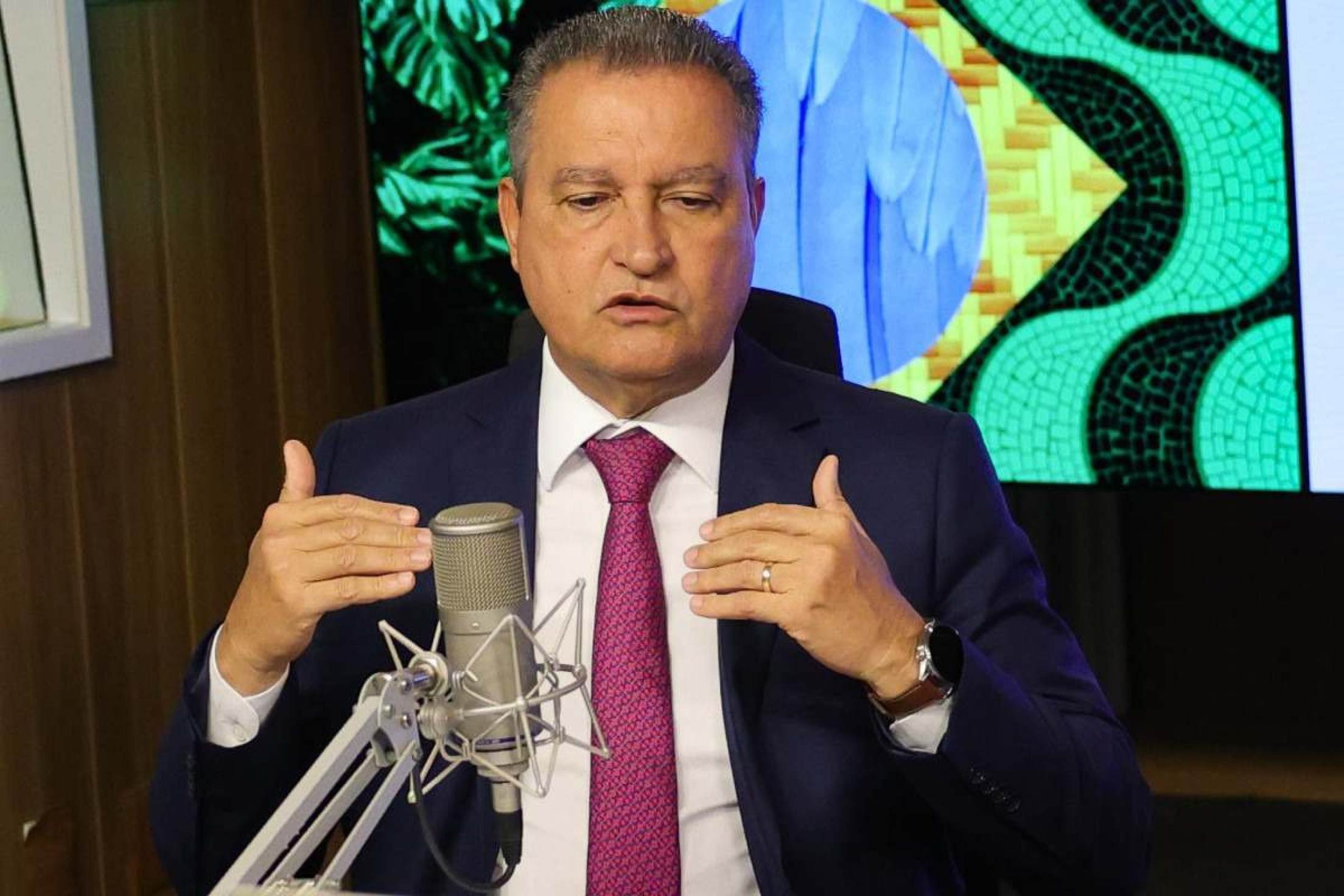 CLDF recebe ministro Rui Costa para debater investimentos do novo PAC