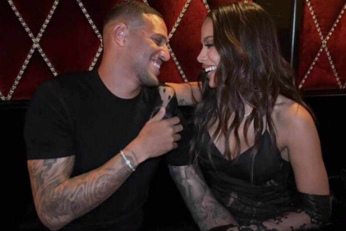 Anitta e Vinícius Souza deixam de se seguir nas redes sociais - (crédito: Foto: Reprodução/Instagram) Anitta e Vinícius Souza deixam de se seguir nas redes sociais - (crédito: Foto: Reprodução/Instagram)