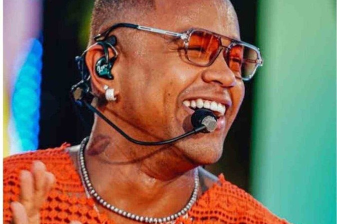 Leo Santana apresenta projeto PaGGodin no Na Praia Parque -  (crédito: Instagram)