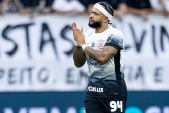 MEMPHIS DEPAY - Entrou na segunda etapa e agitou bem a partida. Teve boas oportunidades para marcar o terceiro gol e ainda conseguiu arrancar uma expulsão. Nota: 7 - Foto: Rodrigo Coca/Agência Corinthians