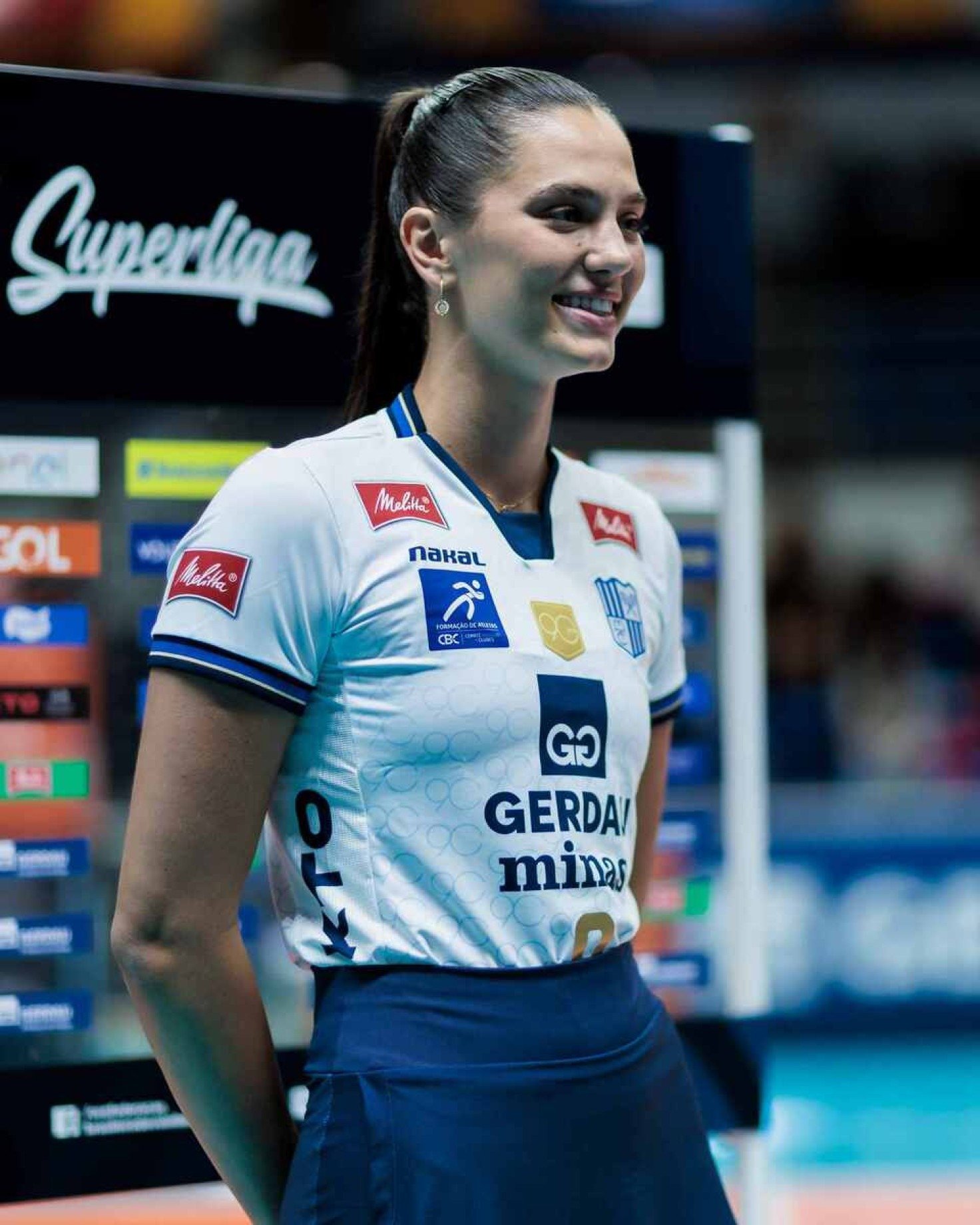 A brasiliense Julia Kudiess est&aacute; de volta &agrave;s quadras ap&oacute;s nove meses em recupera&ccedil;&atilde;o de les&atilde;o