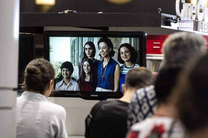 Filme de Walter Salles tem sido prestigiado pelo público jovem, nascidos num país redemocratizado - (crédito: Pedro Santana / CB) Filme de Walter Salles tem sido prestigiado pelo público jovem, nascidos num país redemocratizado - (crédito: Pedro Santana / CB)
