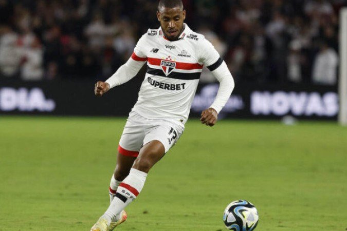 ANDRÃ? SILVA - Outro que entrou nos minutos finais, mas conseguiu aparecer bem e aparecer em oportunidades ofensivas. Nota: 6,5 -  Foto: Rubens Chiri/SÃ£o Paulo FC