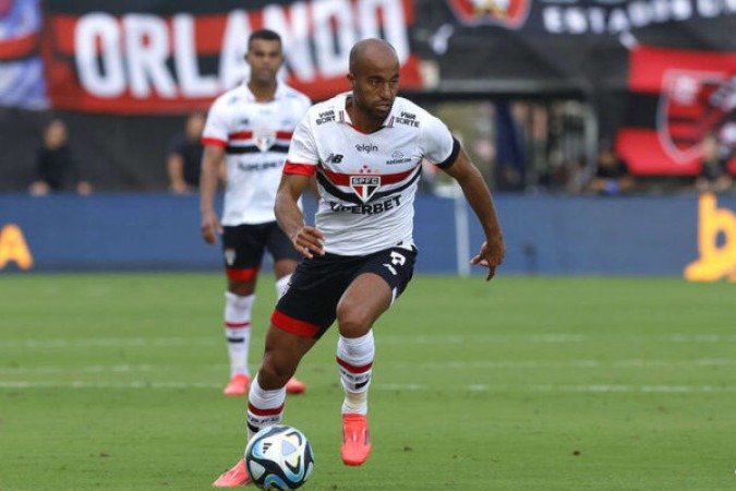 LUCAS MOURA - Apareceu bem, principalmente na primeira etapa, com boa presença no campo de ataque. Depois, acabou cansando, assim como o resto do time. Nota: 6,5 - Foto: Rubens Chiri/São Paulo FC