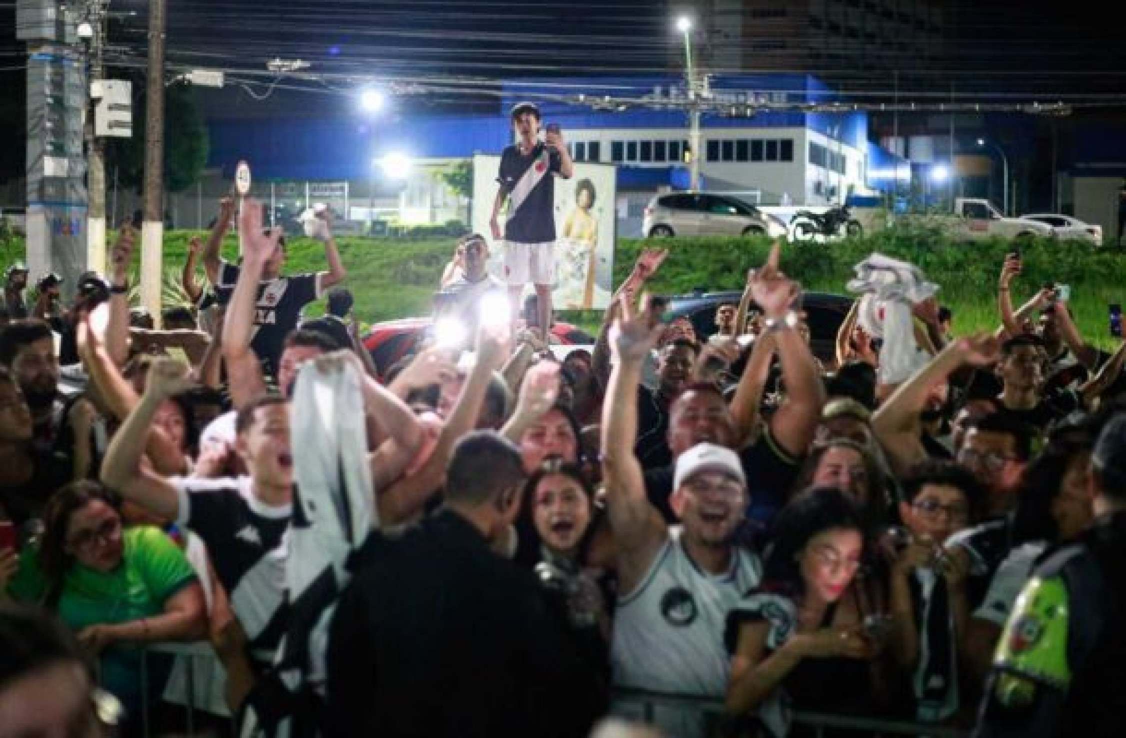 Vasco Experience: clube faz ativação e gera frenesi em Manaus