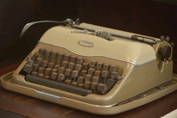 Camila Ferreira: espaço exibe móveis e objetos pessoais de JK