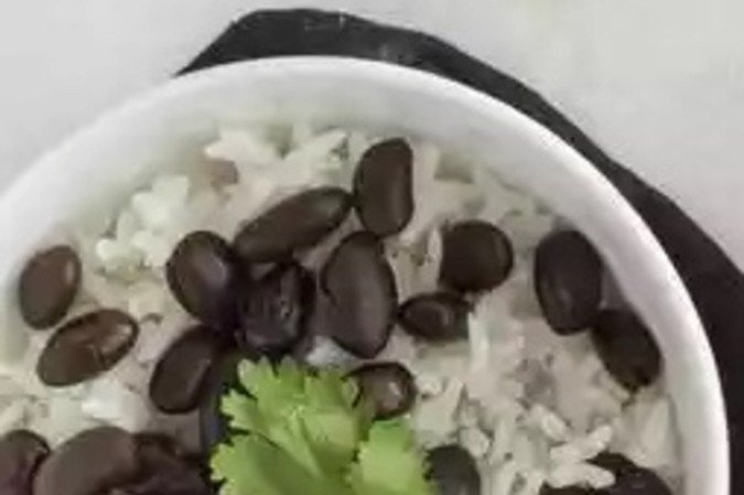 arroz com feijão