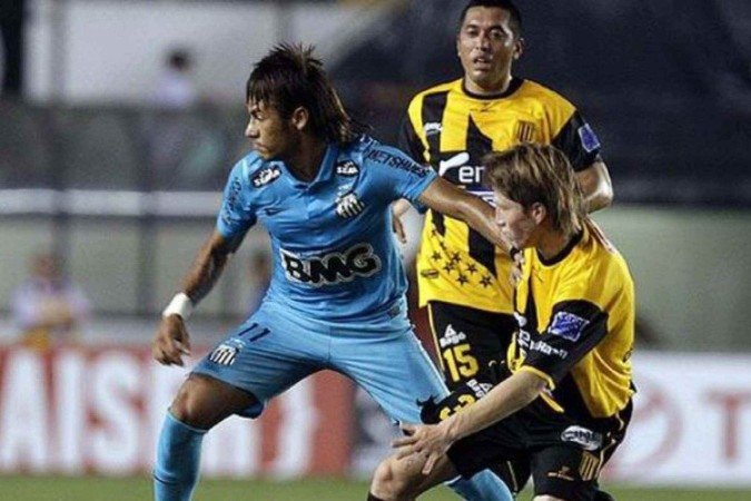 Camisa azul será feita novamente em caso de retorno de Neymar - (crédito: Foto: Reprodução) Camisa azul será feita novamente em caso de retorno de Neymar - (crédito: Foto: Reprodução)