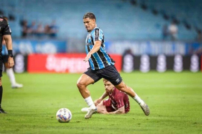 Mayk em ação pelo Grêmio contra o Caxias - (crédito: Foto: Lucas Uebel/Grêmio FBPA) Mayk em ação pelo Grêmio contra o Caxias - (crédito: Foto: Lucas Uebel/Grêmio FBPA)