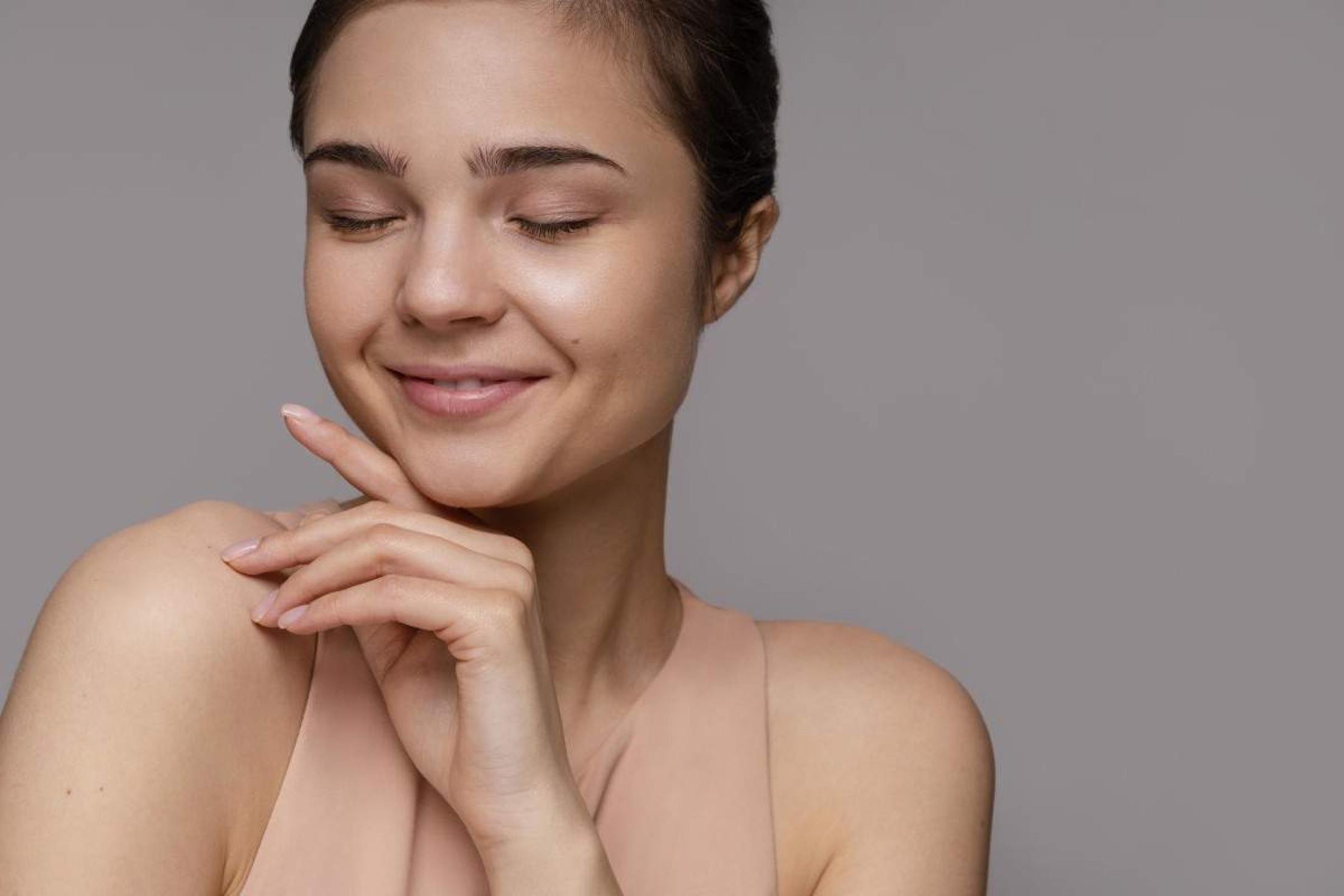 Sentindo na pele: o skinimalismo na proteção contra a seca