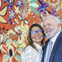 'Como eu não tenho telefone, eu dou o telefone dos meus assessores, ou eu dou o telefone da Janja', disse Lula sobre a demora para fazer ligações a outros presidentes -  (crédito: Reprodução/Flickr)