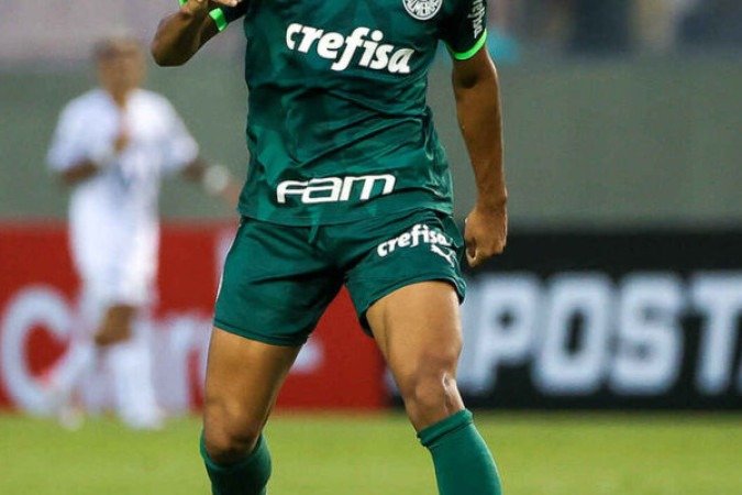 LUIGHI - O jovem teve mais uma oportunidade, mas não se destacou. Apareceu pouco no campo de ataque e ficou devendo nas movimentações. Nota: 5,5 -  Foto: Fabio Menotti/Palmeiras