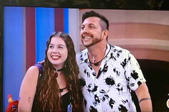 Edilberto e Raissa foram eliminados no segundo paredão do BBB25 - (crédito: Reprodução Tv Globo ) Edilberto e Raissa foram eliminados no segundo paredão do BBB25 - (crédito: Reprodução Tv Globo )