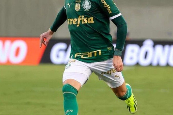 PIQUEREZ - O uruguaio voltou aos gramados após um longo tempo de recuperação. Só isso já vale a partida, mesmo que o lateral não tenha se destacado. Nota: 6 -  Foto: Fabio Menotti/Palmeiras