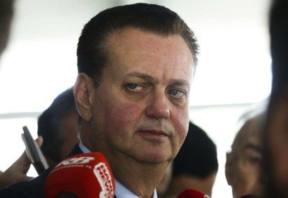 Kassab disse ainda que se Tarcísio não concorrer, o PSD tem dois pré-candidatos à Presidência: o governador do Paraná, Ratinho Júnior, e o governador do Rio Grande do Sul, Eduardo Leite -  (crédito: Antonio Cruz/ Agência Brasil) -Kassab disse ainda que se Tarcísio não concorrer, o PSD tem dois pré-candidatos à Presidência: o governador do Paraná, Ratinho Júnior, e o governador do Rio Grande do Sul, Eduardo Leite -  (crédito: Antonio Cruz/ Agência Brasil)