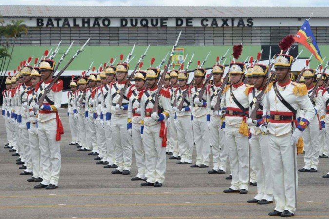Cerimônia de aposentadoria dos cães aconteceu nesta manhã (29/1), no Batalhão da Guarda Presidencial.  