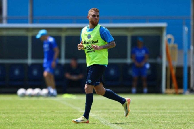 Promissor atacante Gabriel Mec é relacionado e pode fazer sua estreia pelo profissional - (crédito: Foto: Angelo Pieretti/Grêmio FBPA) Promissor atacante Gabriel Mec é relacionado e pode fazer sua estreia pelo profissional - (crédito: Foto: Angelo Pieretti/Grêmio FBPA)