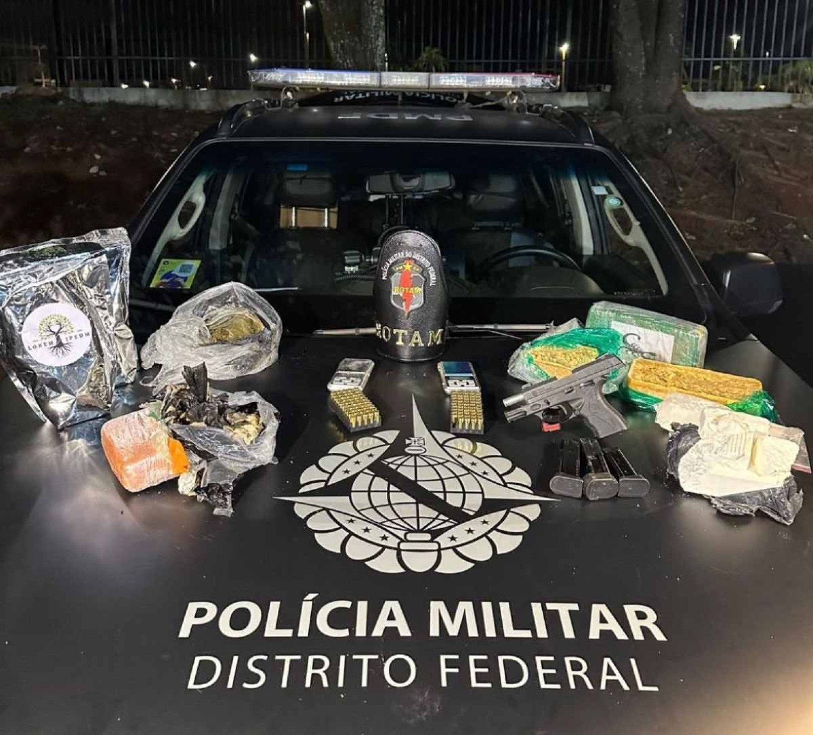 Armado com pistola e levando cocaína e crack, homem é preso em Samambaia