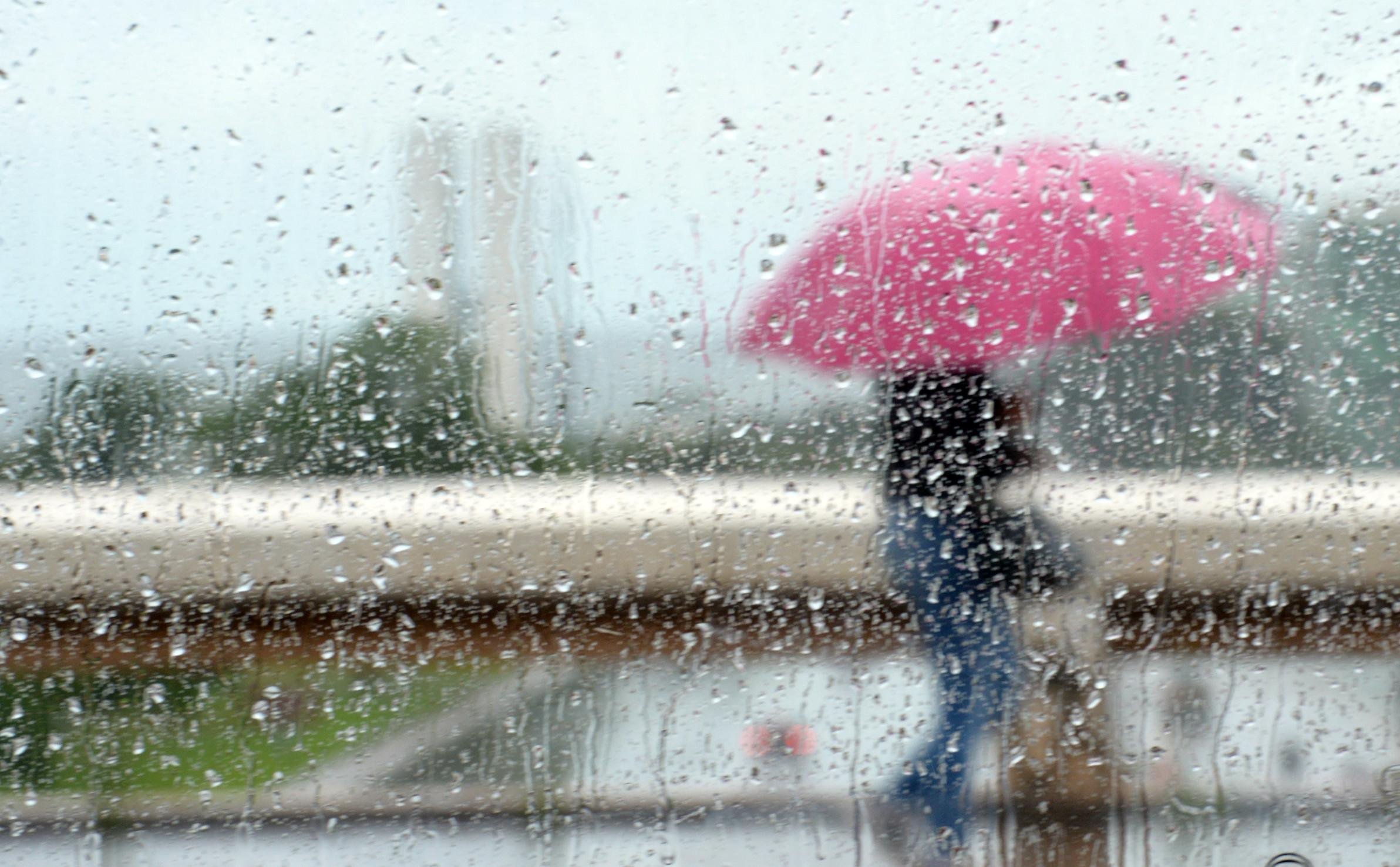 Previsão do tempo: chuva deve marcar a semana no DF, aponta Inmet