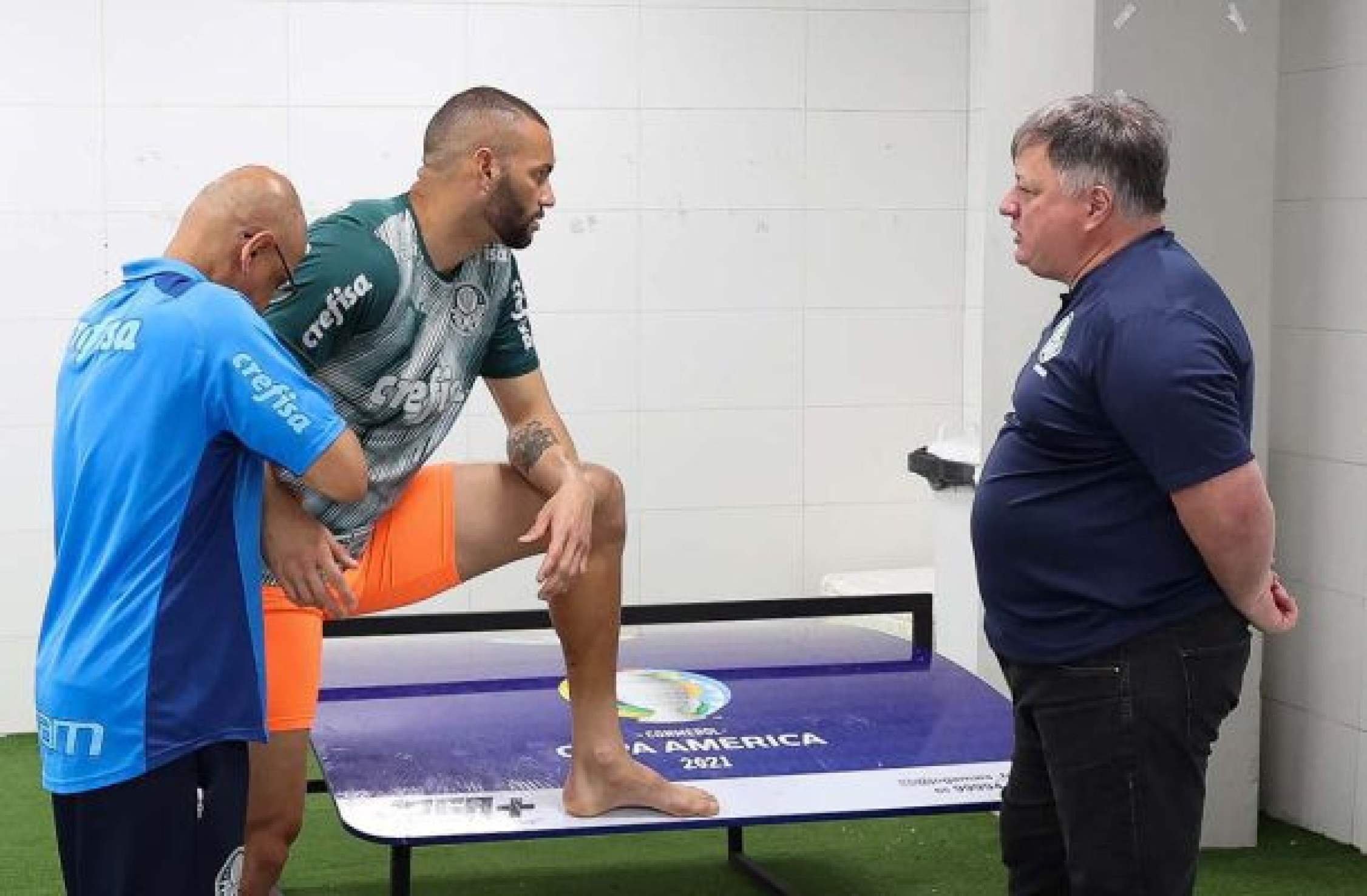 Weverton defende Anderson Barros: ‘Tão importante quanto quem faz um gol’
