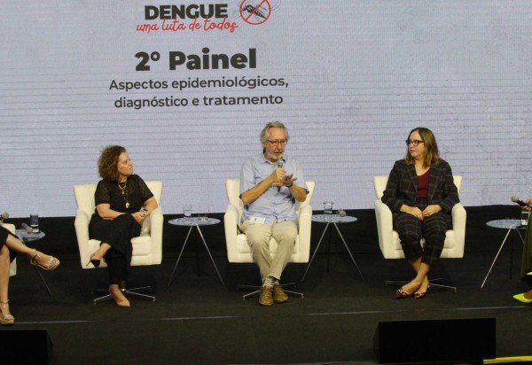  Ed Alves/CB/DA Press