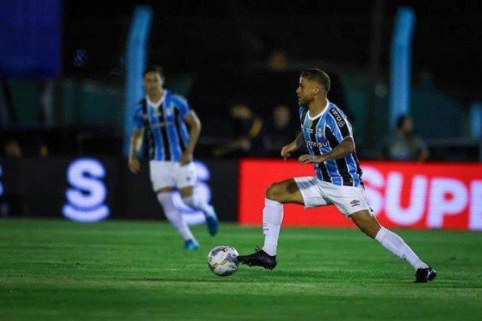 Cuéllar estreou com a camisa do Grêmio na última quarta-feira (29), pelo Gauchão - (crédito: Foto: Lucas Uebel / Gremio) Cuéllar estreou com a camisa do Grêmio na última quarta-feira (29), pelo Gauchão - (crédito: Foto: Lucas Uebel / Gremio)